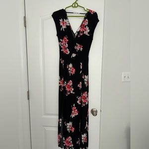 Maxi fitted slit dress